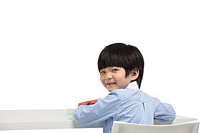 《鹅鸭杀》官方手游预约上线TapTap：希望尽快推出